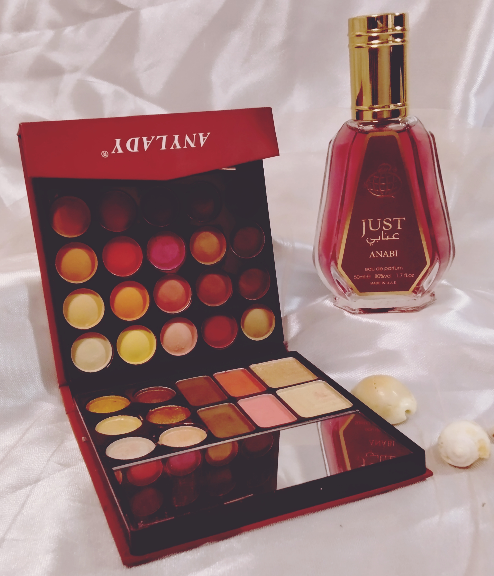 فراگرنس ورد جاست عنابی