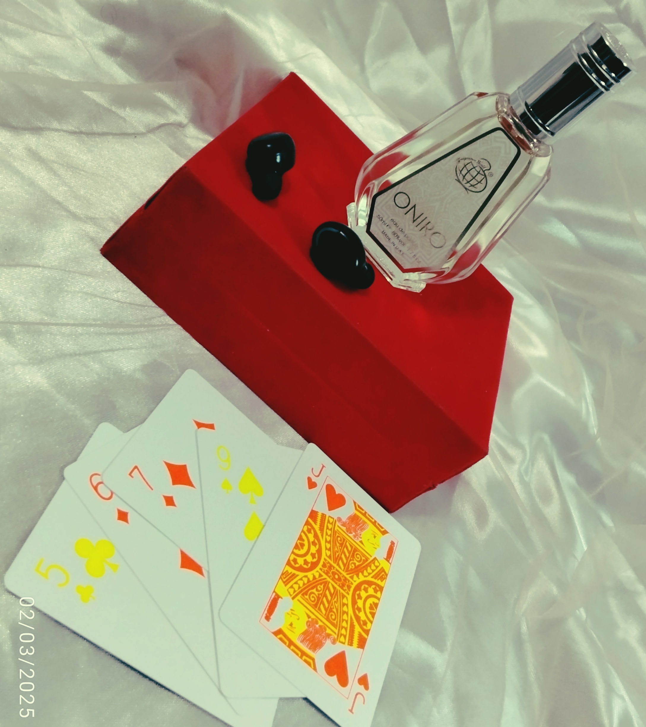 فراگرنس ورد اُنیرو